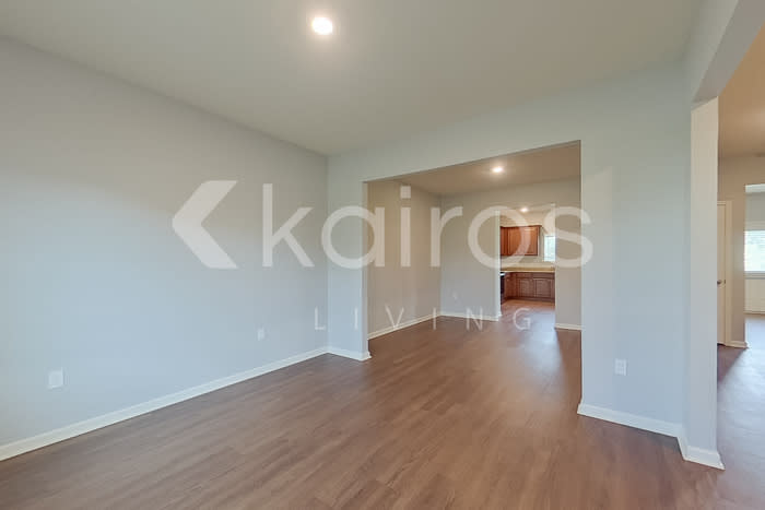 1111 Freedom Parkway – photo 5