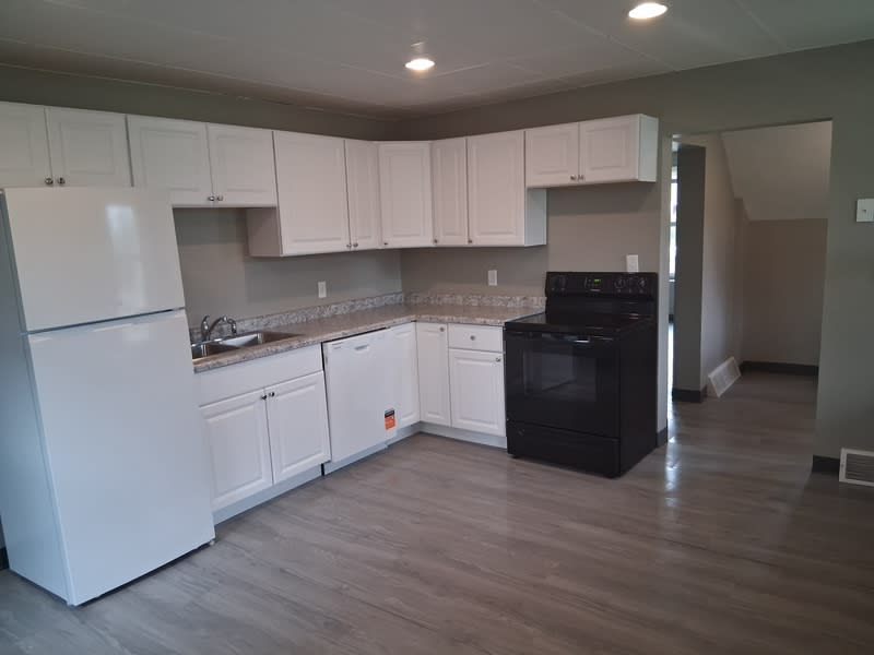 317 Morris Street – photo 2