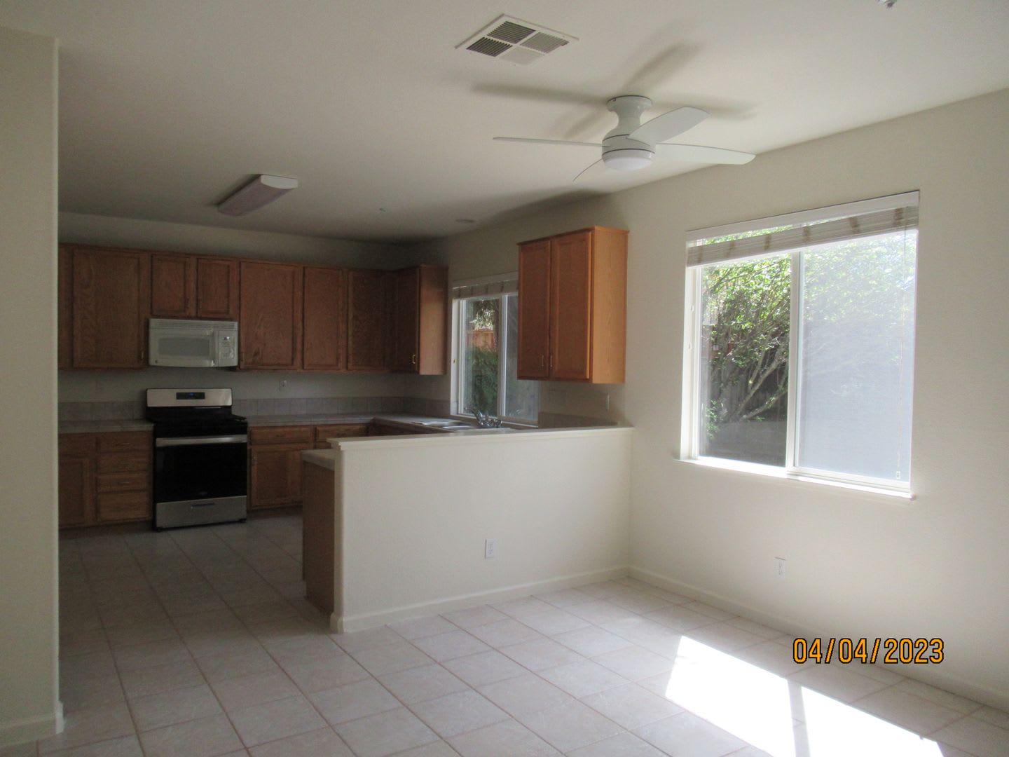North Napa 3 Bedroom, 2-Story – photo 3