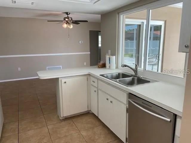 3654 Pin Oaks Street – photo 5