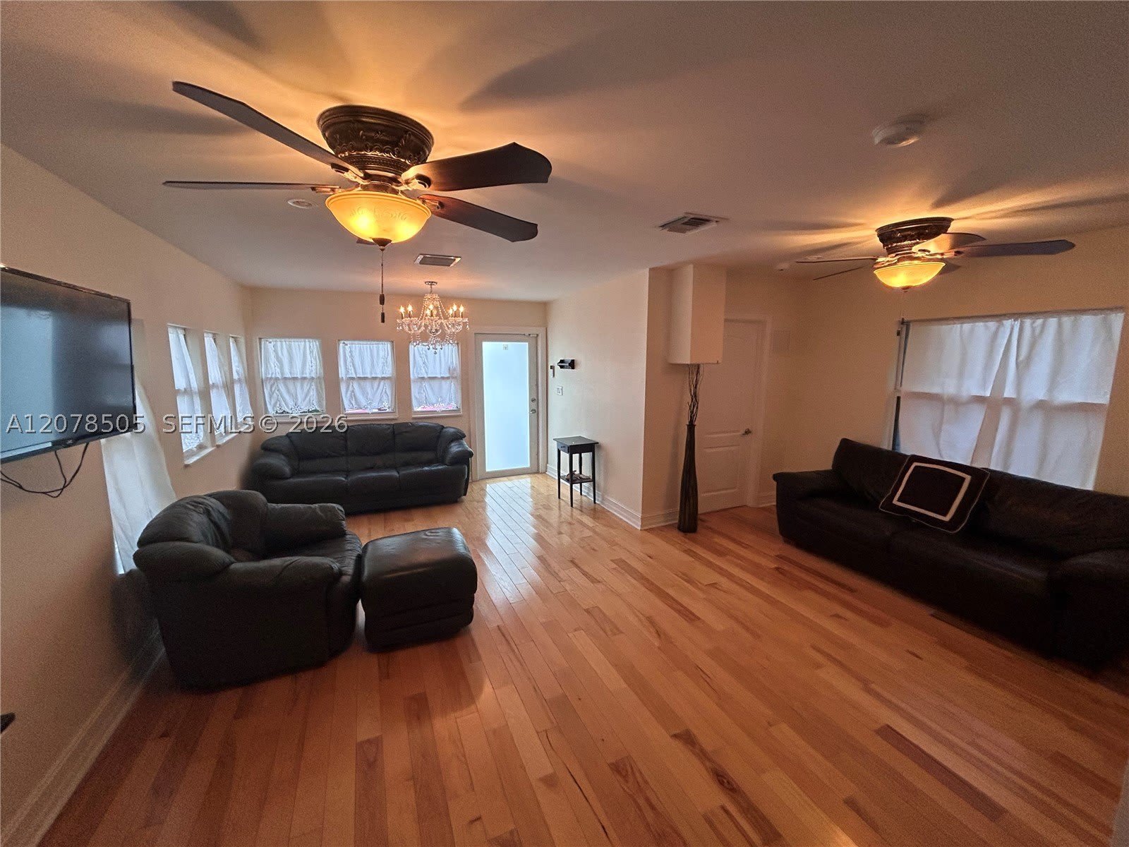 413 S K St – photo 4
