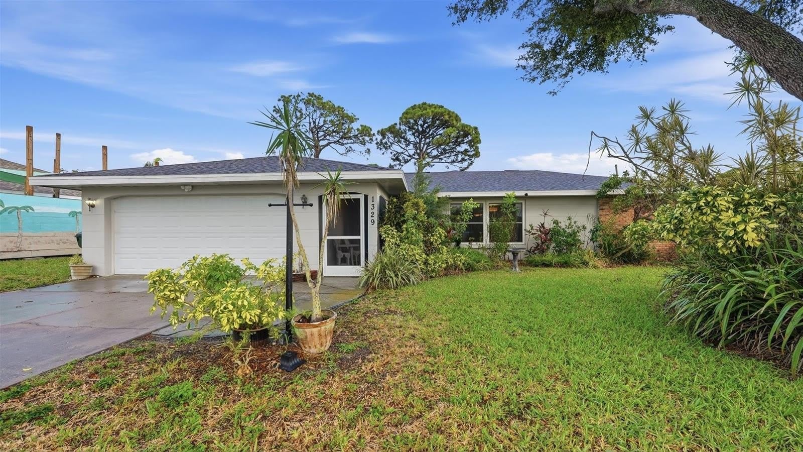 1329 Nantucket Road – photo 1