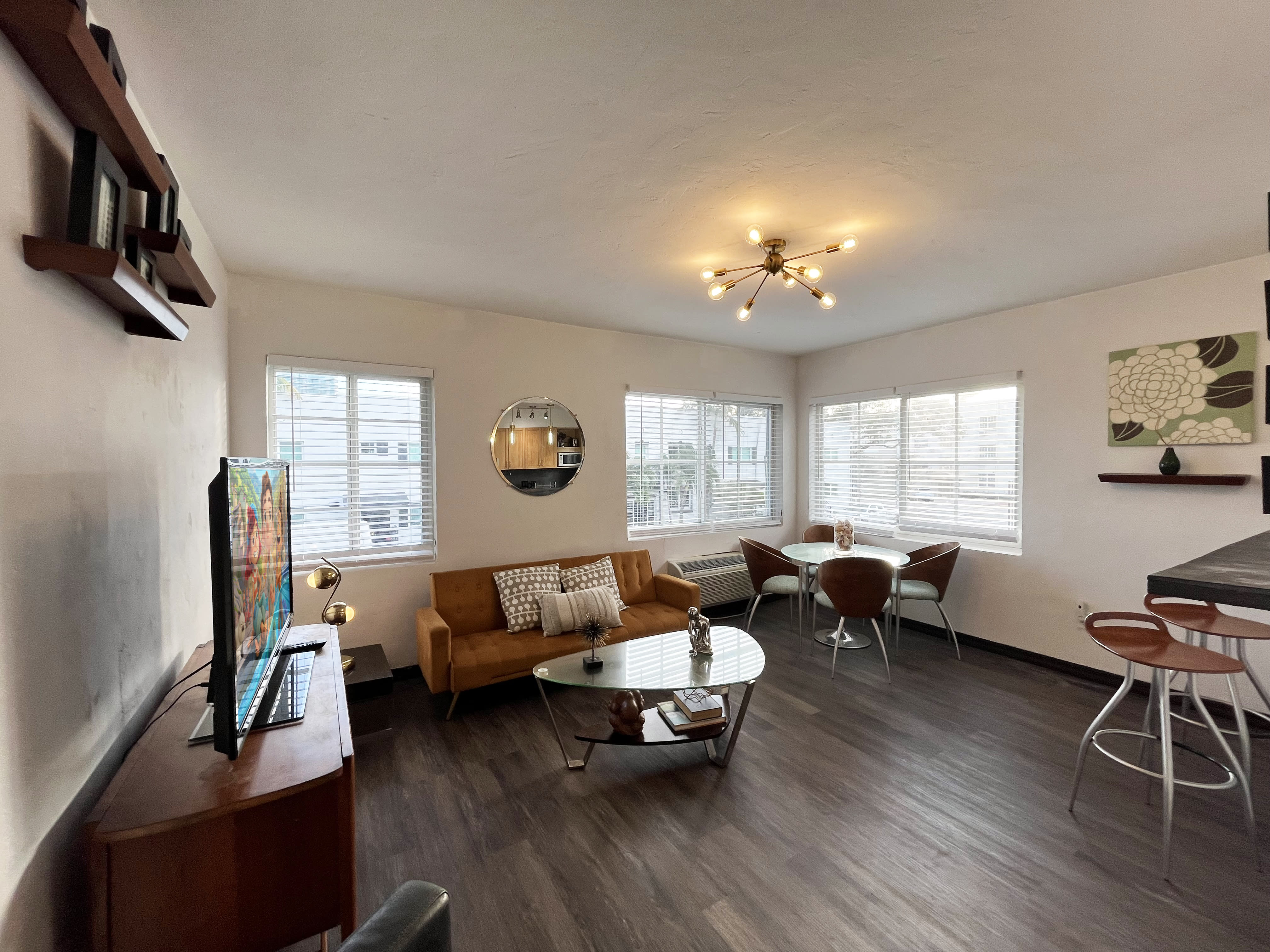 503 75th St – photo 2