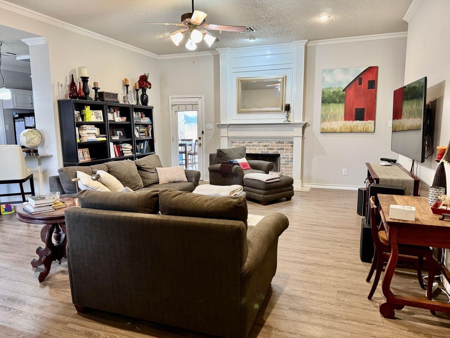 311 Longhorn Street – photo 5