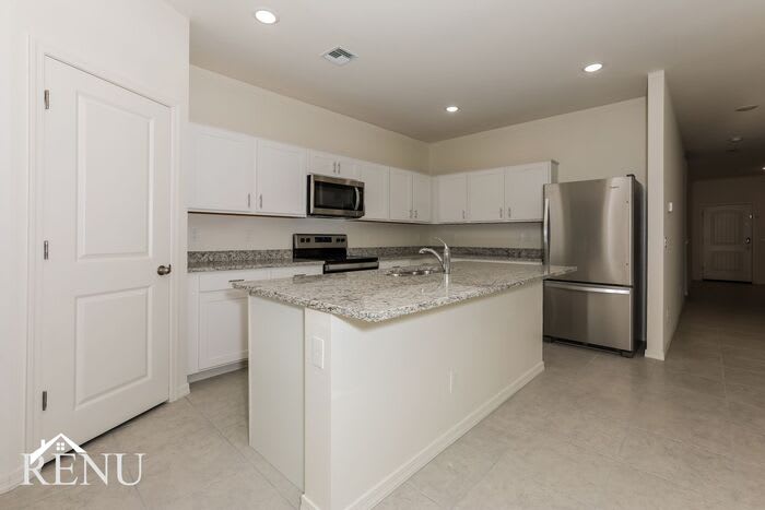 18405 Los Gabrieles Way – photo 4