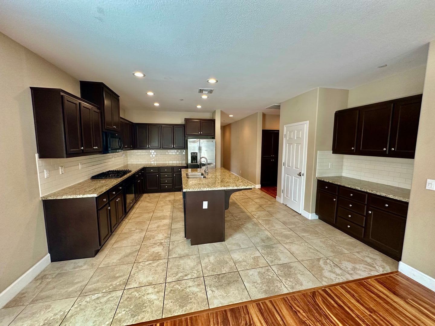 Beautiful 3-Bedroom, 2-Bath Home for Rent in Los Banos, CA – 1,620 Sq. Ft. – photo 3