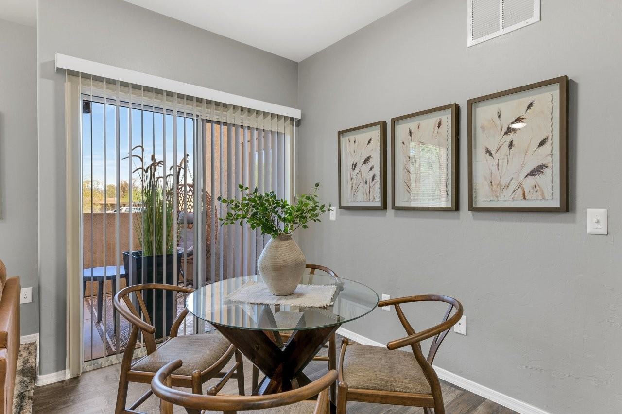 Equestrian Luxury Apartment Homes – photo 4