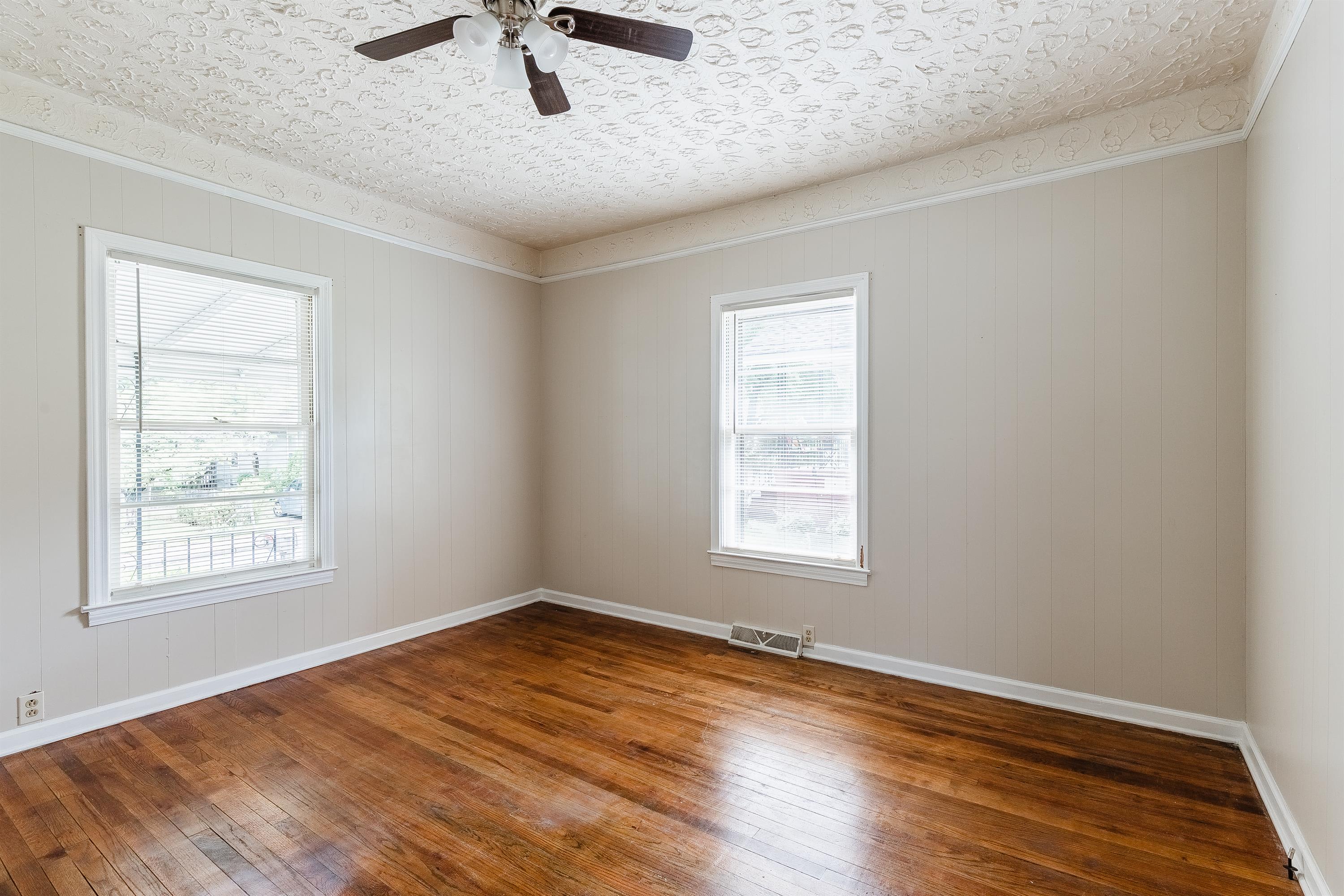 8 A Street – photo 3