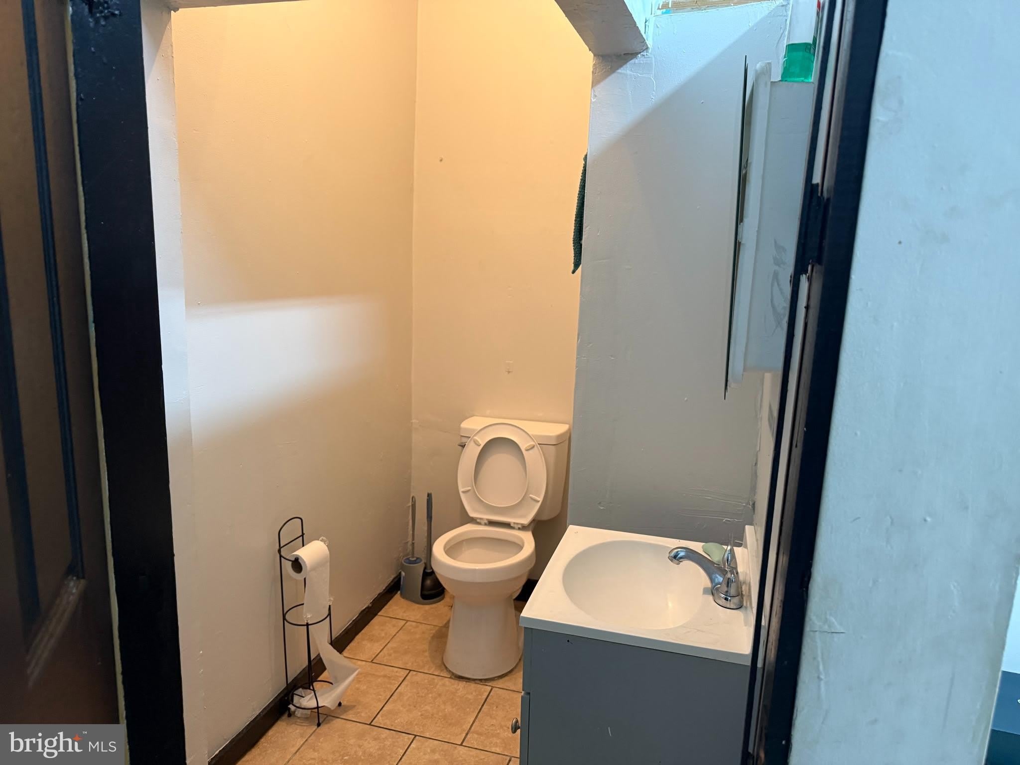 40 S 60TH Street – photo 2