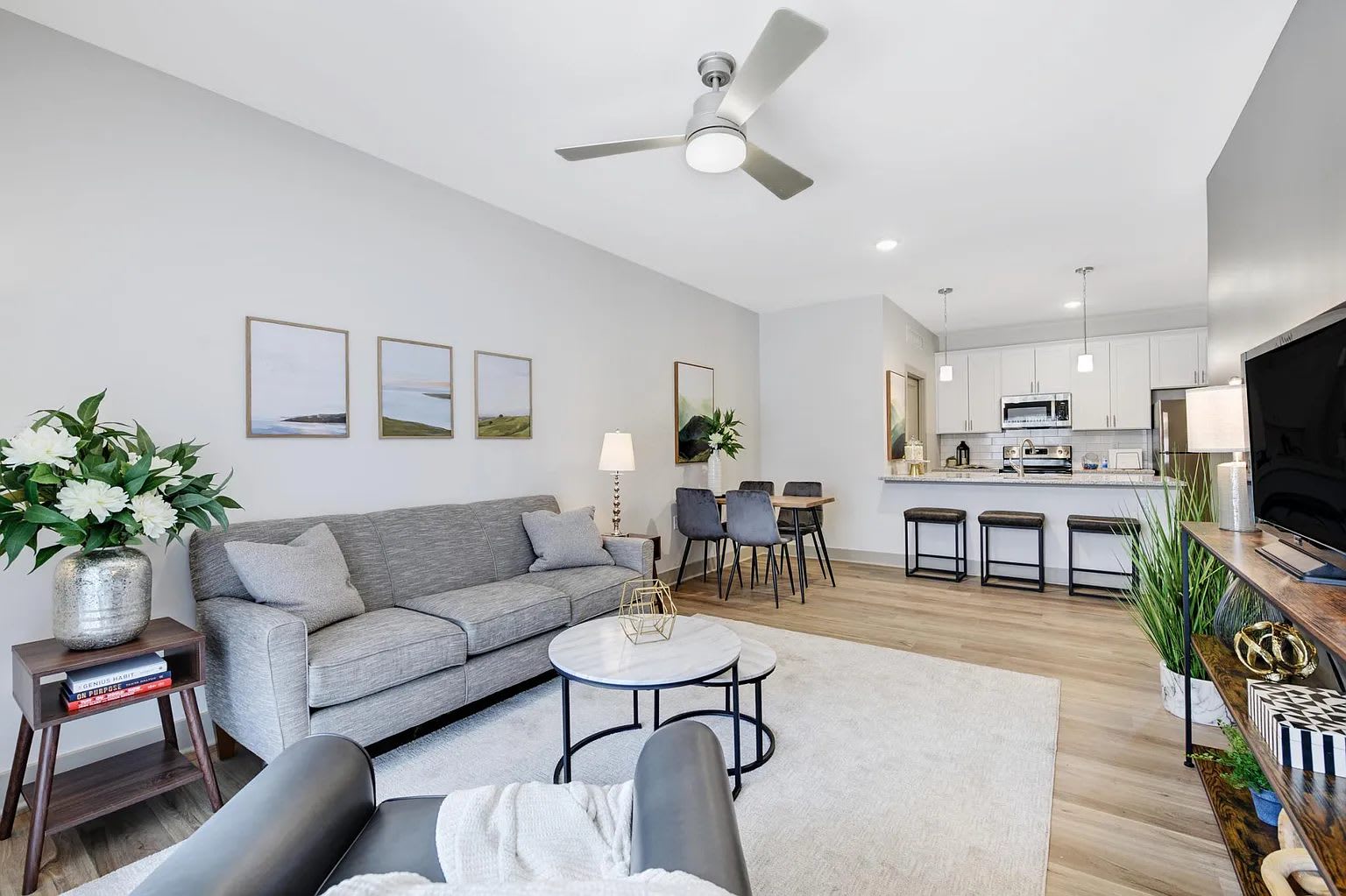 Edgewater East – photo 3