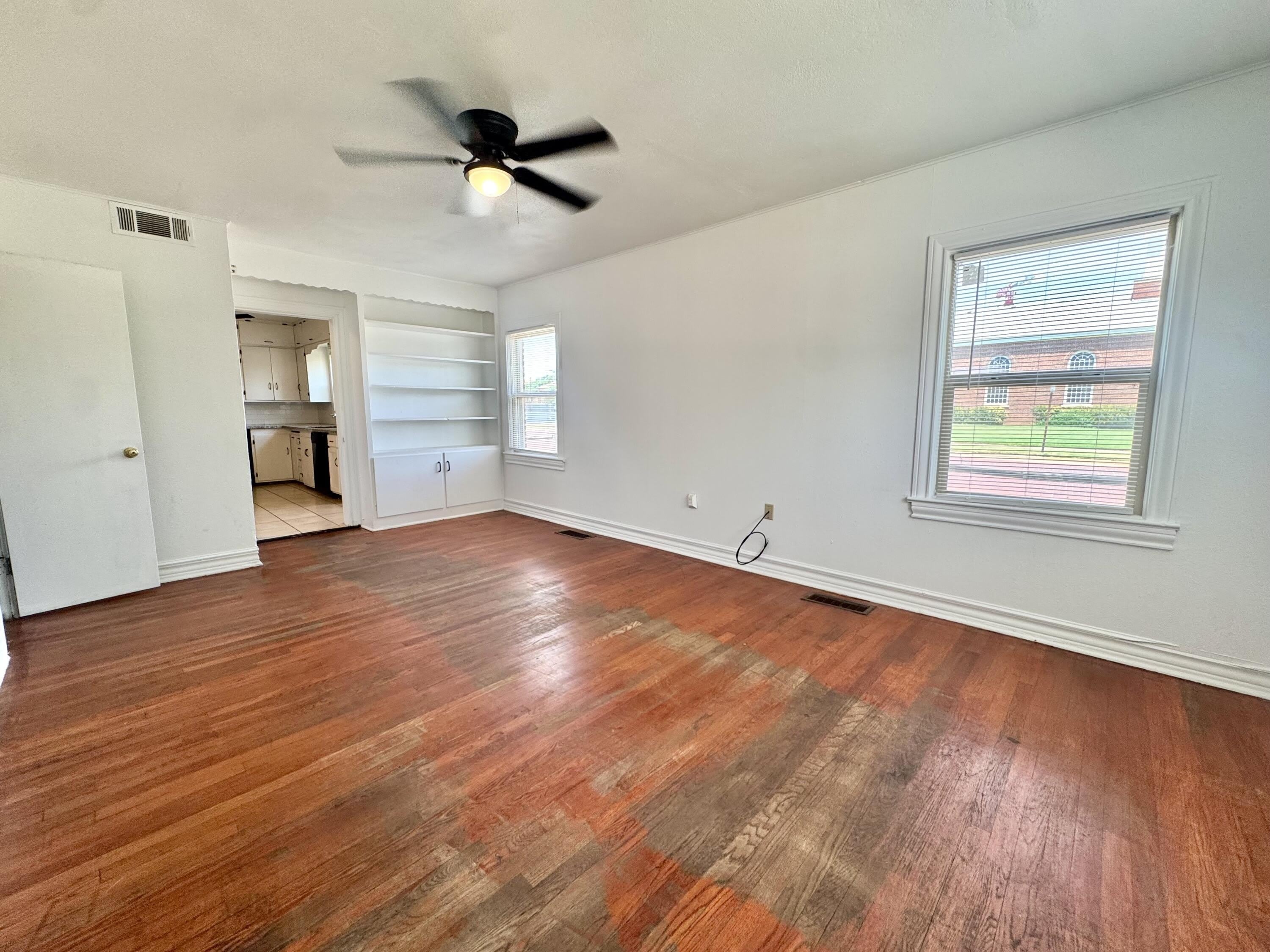1602 Avenue X – photo 3