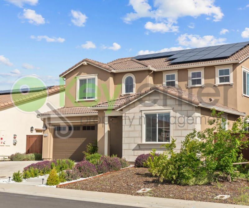 4288 Crescent Way – photo 1