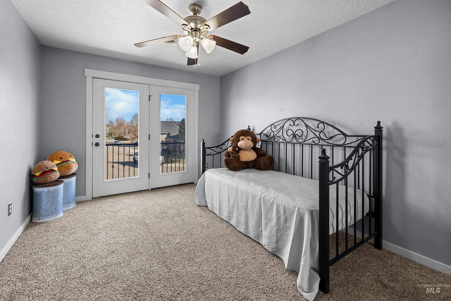 12805 West Berghan Street – photo 4