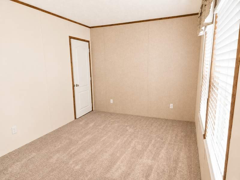 315 Robin Ann Avenue – photo 5