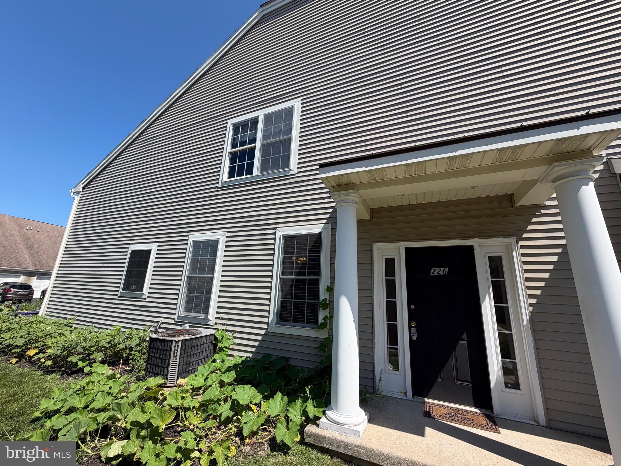 226 Springmont Drive – photo 4