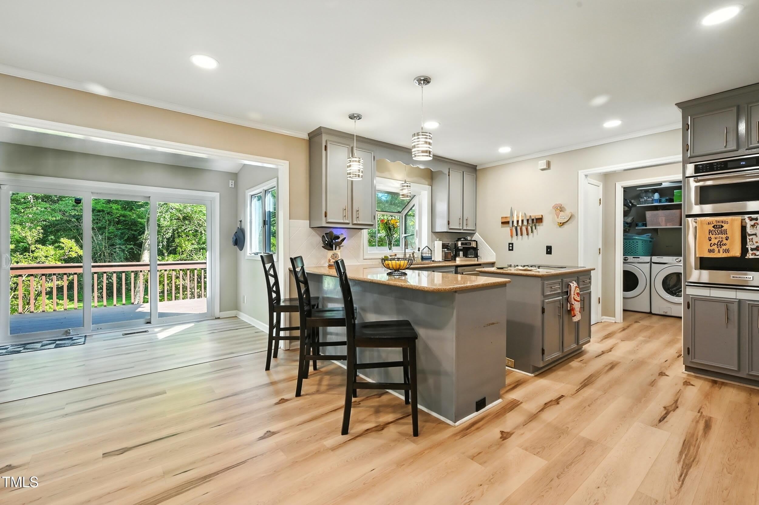 4002 Westfield Drive – photo 5