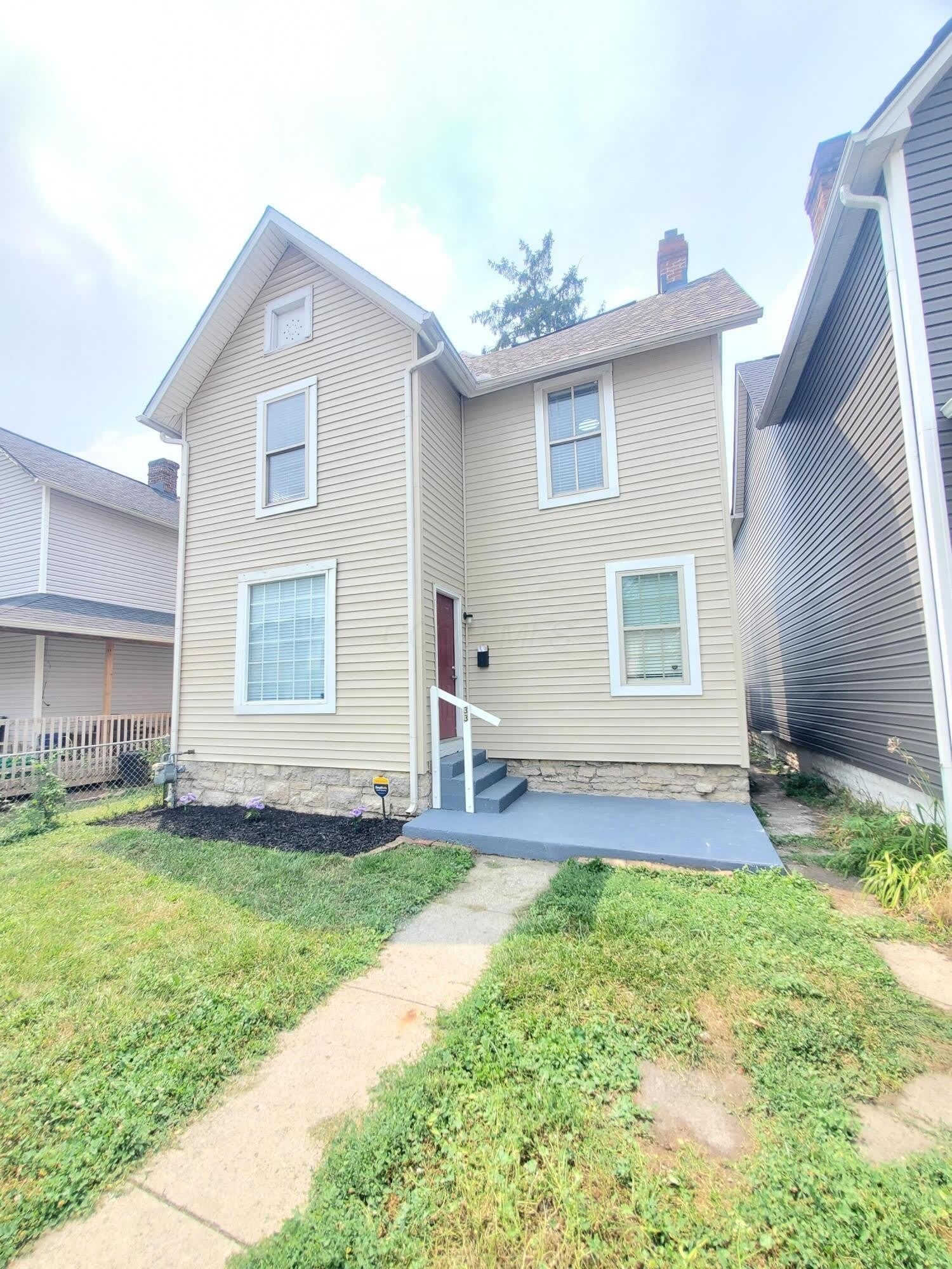33 S Cypress Avenue – photo 1