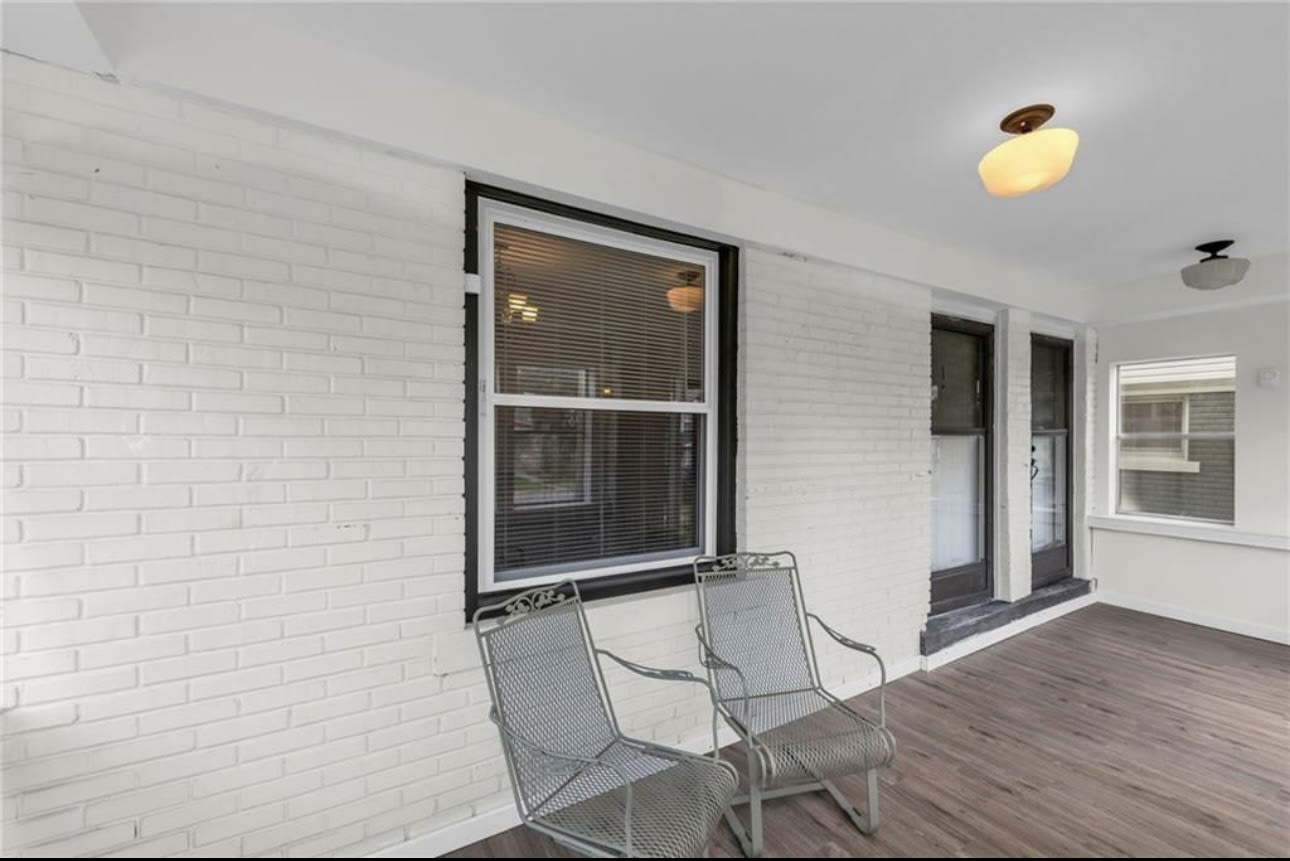 2942 Wayne Ave – photo 2