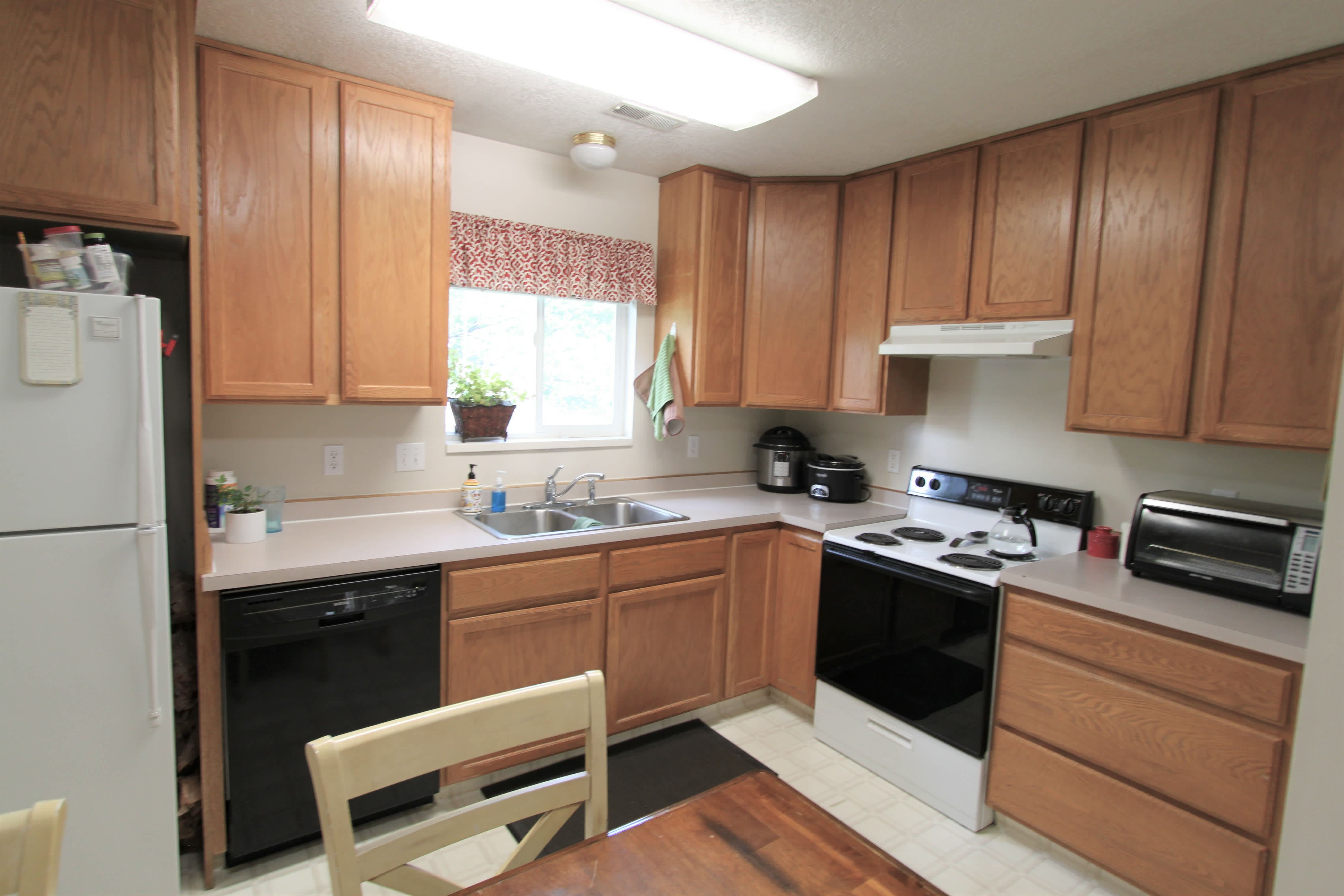 496 East 1000 South – photo 4