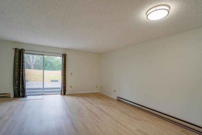 321 Northeast 105th Street – photo 2