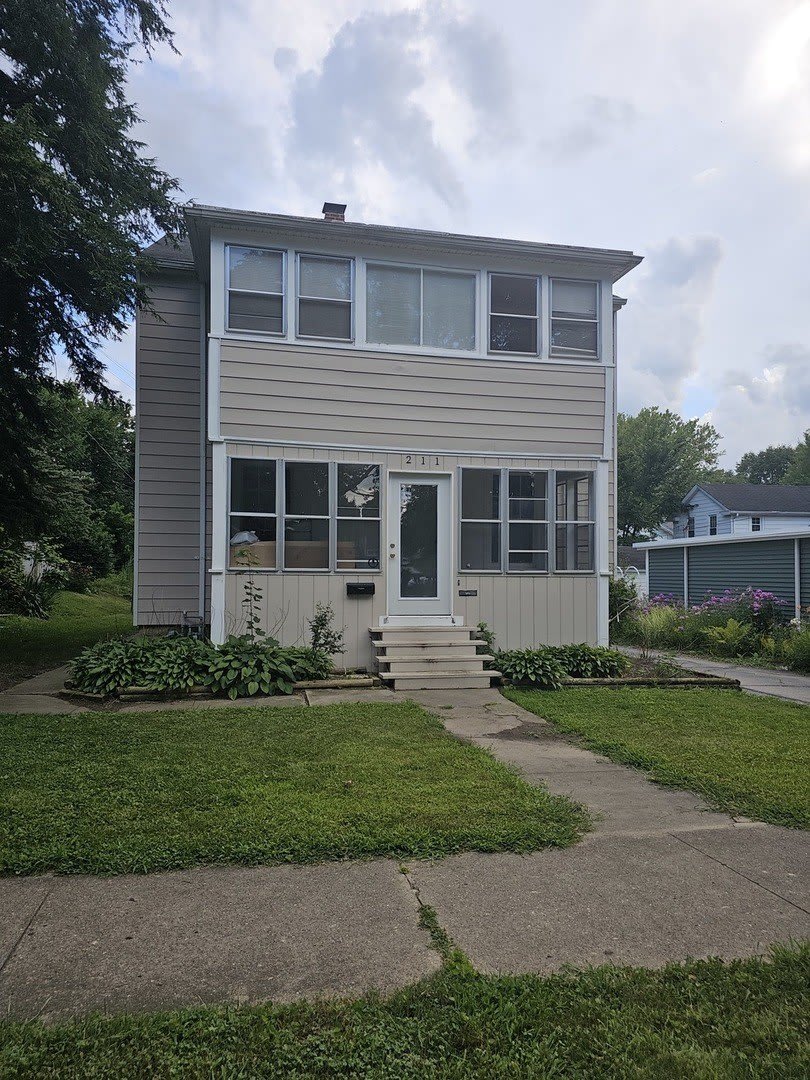 211 Edwards Avenue – photo 1