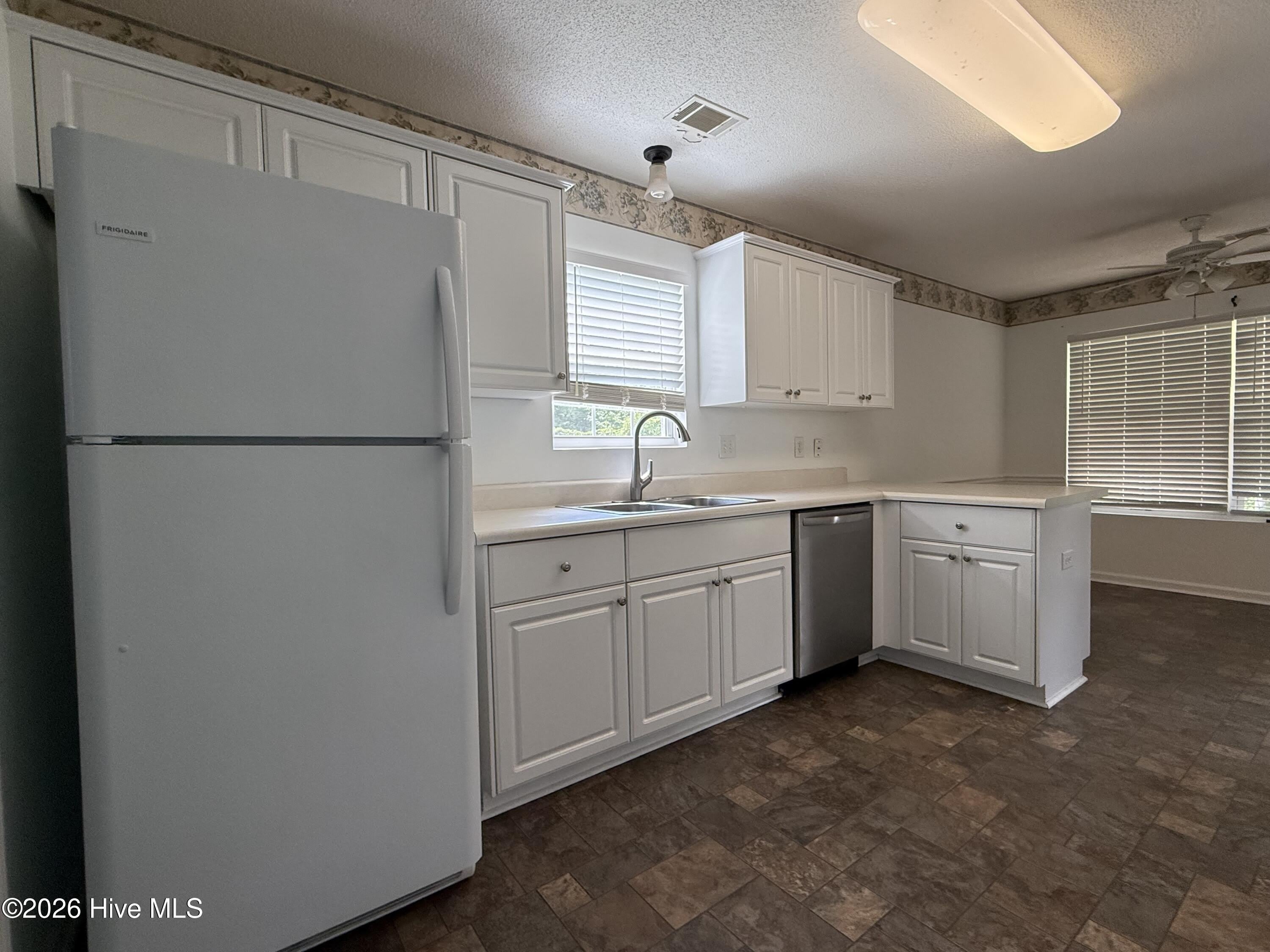 4907 Creek Bottom Court – photo 4