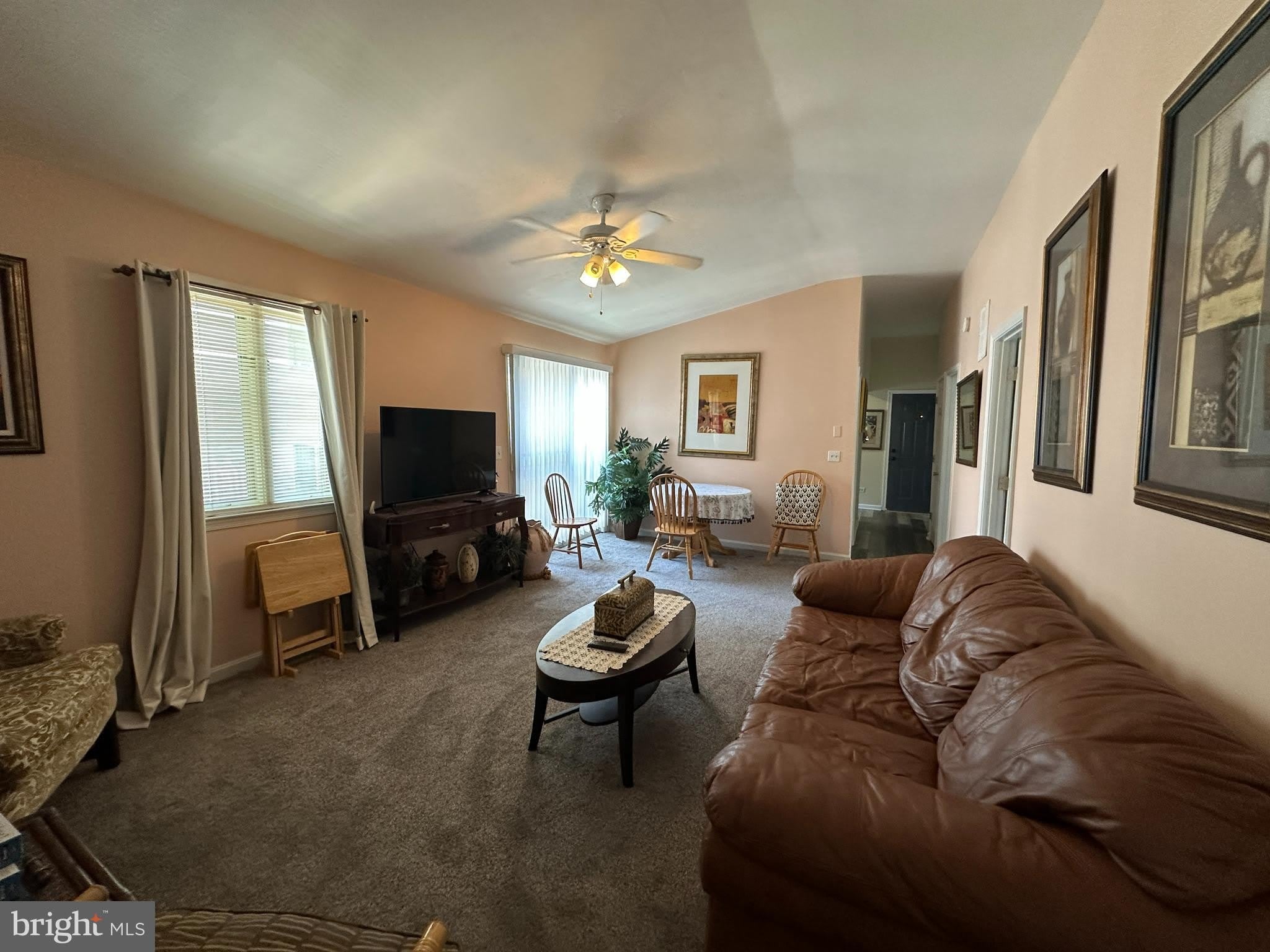 9217 ANNAPOLIS Avenue – photo 2
