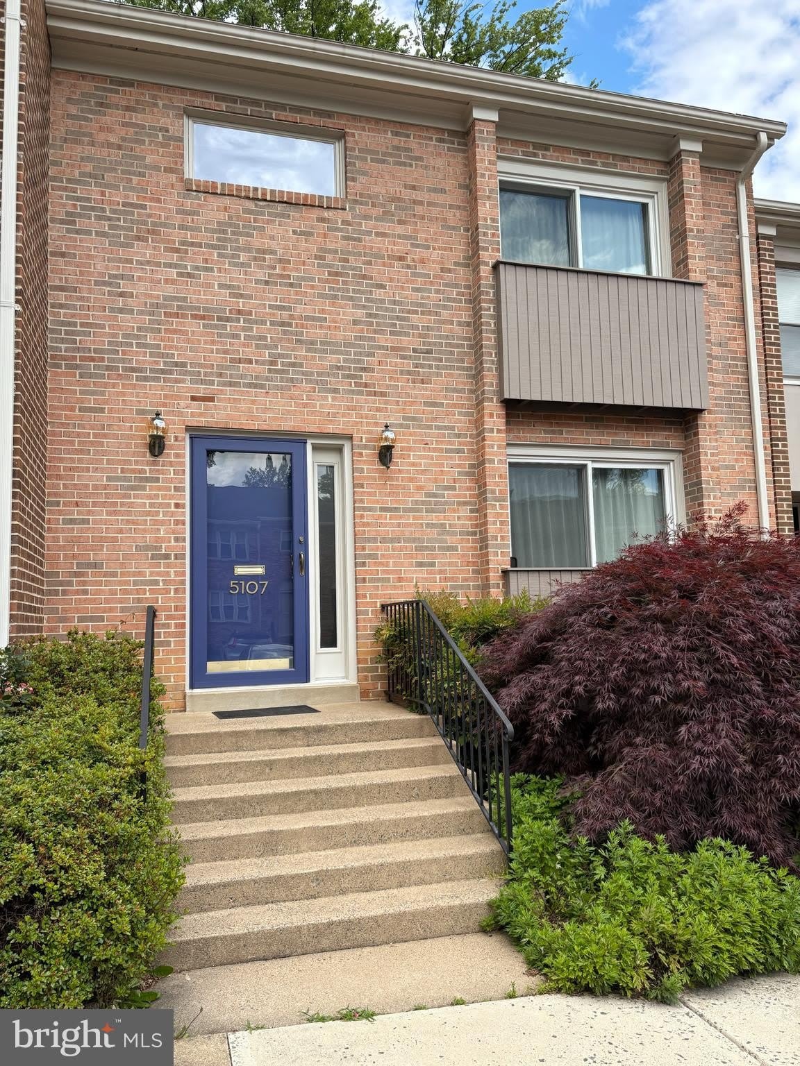 5107 CLIFFHAVEN Drive – photo 1