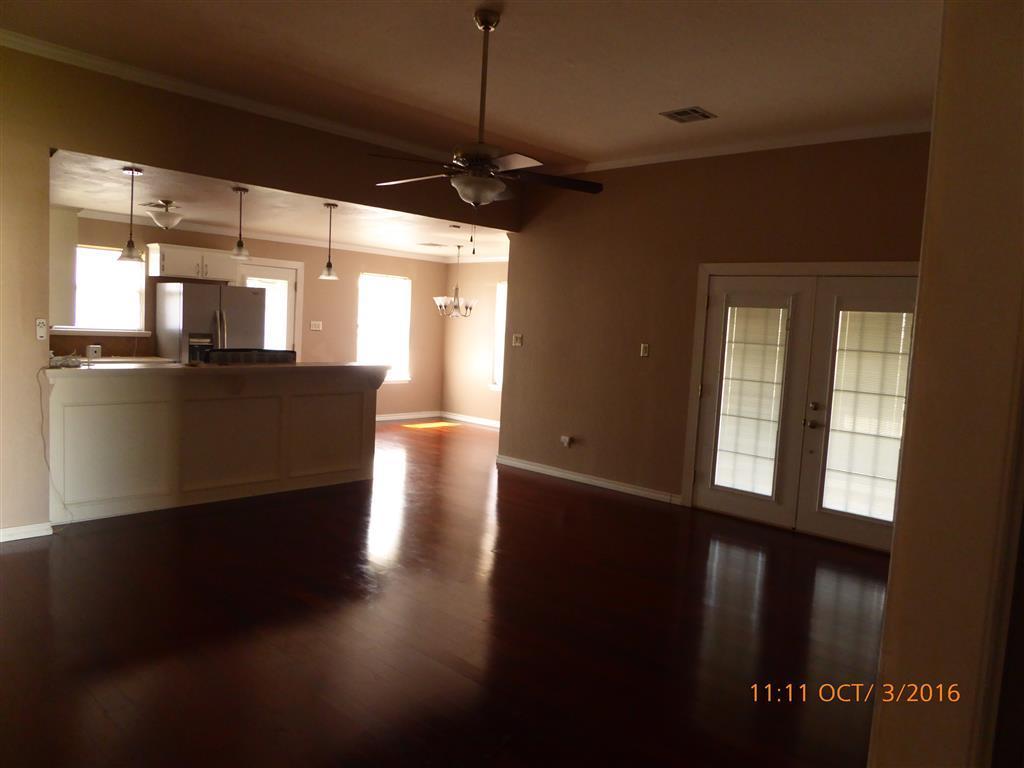 4018 SW Mesquite Dr. – photo 5