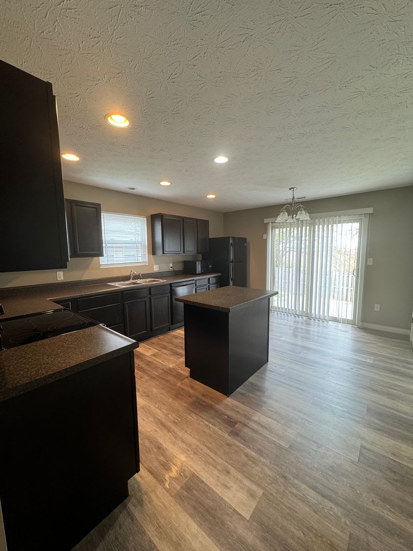 Spacious 3 Bedroom home! – photo 5