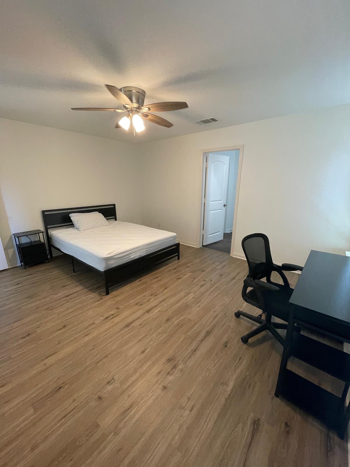 1525 Breanna Lane – photo 3
