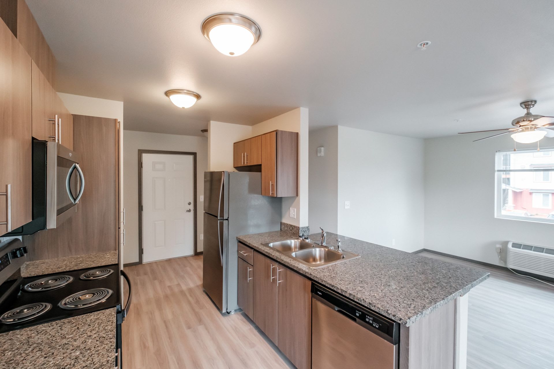 Cherry Glen Apartments – photo 4
