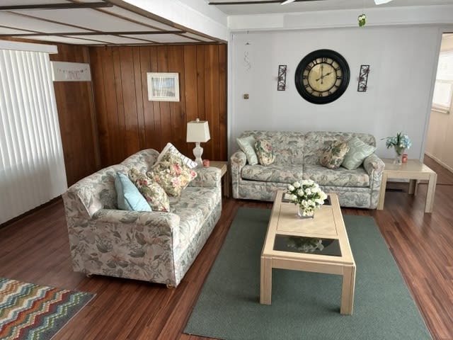 37031 Karen Ave – photo 2