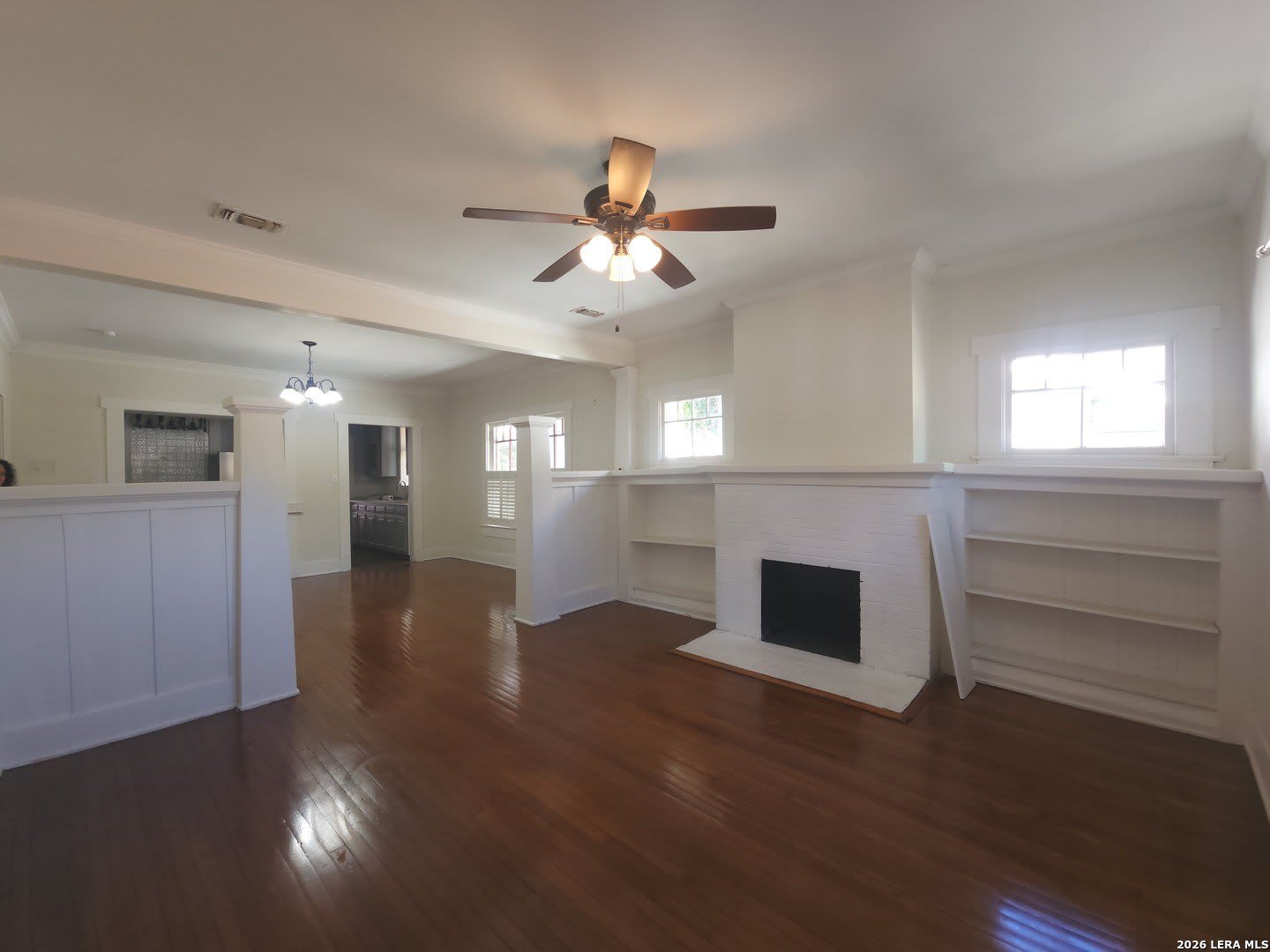 1138 W Magnolia Ave – photo 3