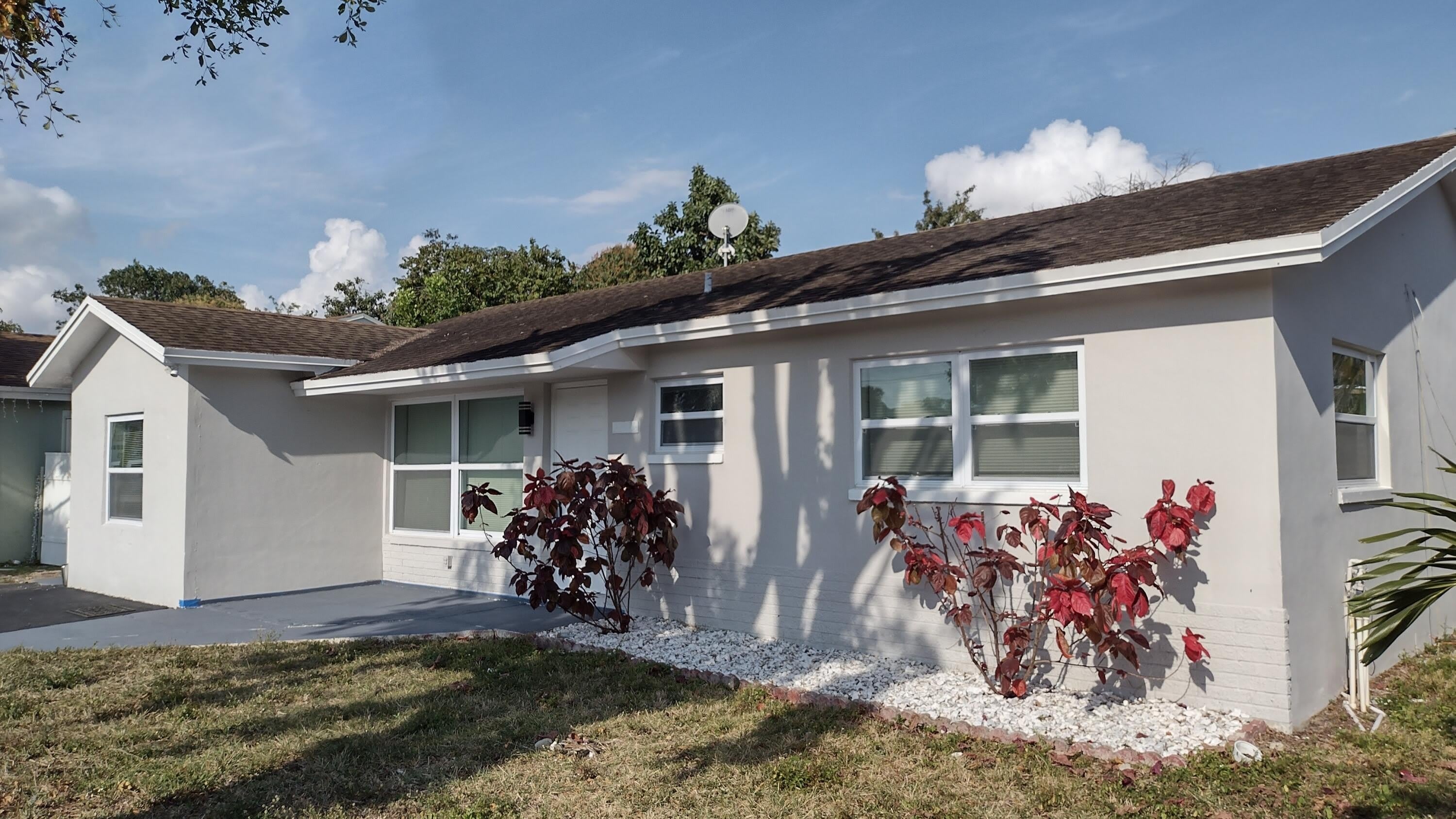 22682 SW 65th Circle – photo 2