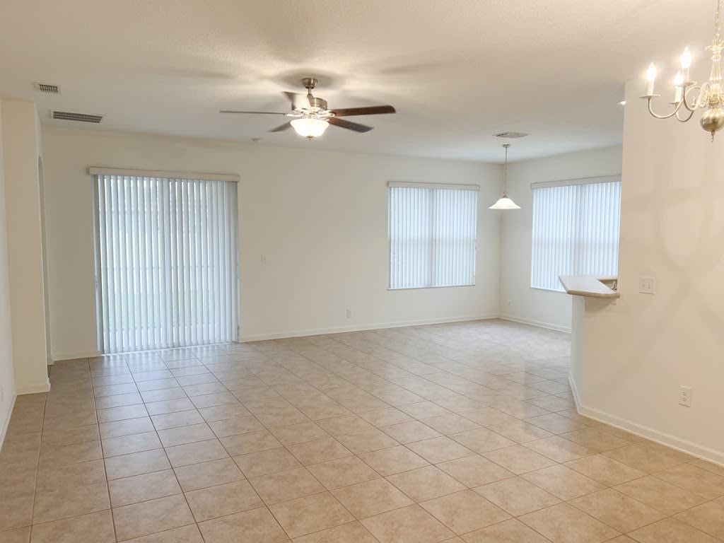 465 Victoria Hills Drive – photo 4