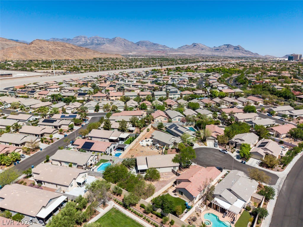 10925 Fog Hollow Court – photo 4