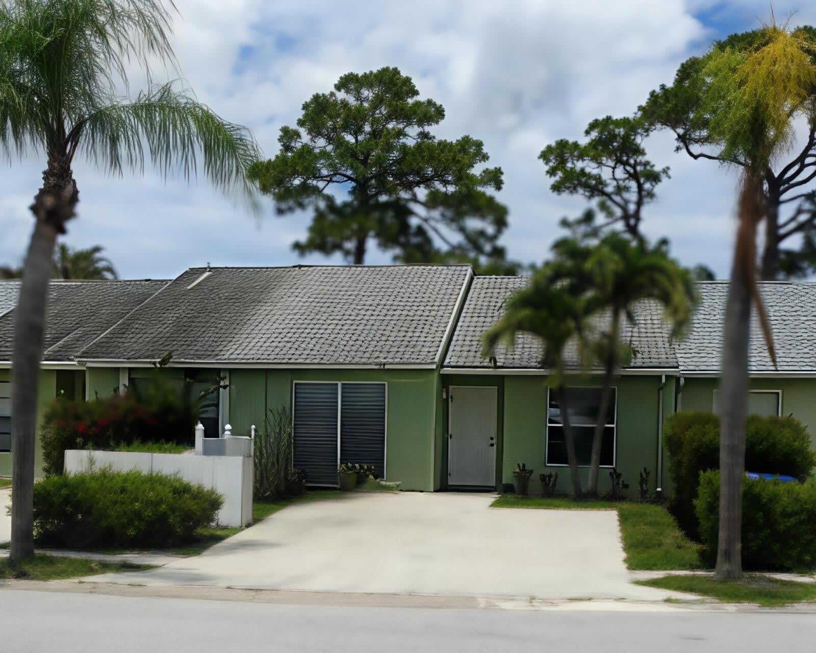 134 Oakwood Drive – photo 1