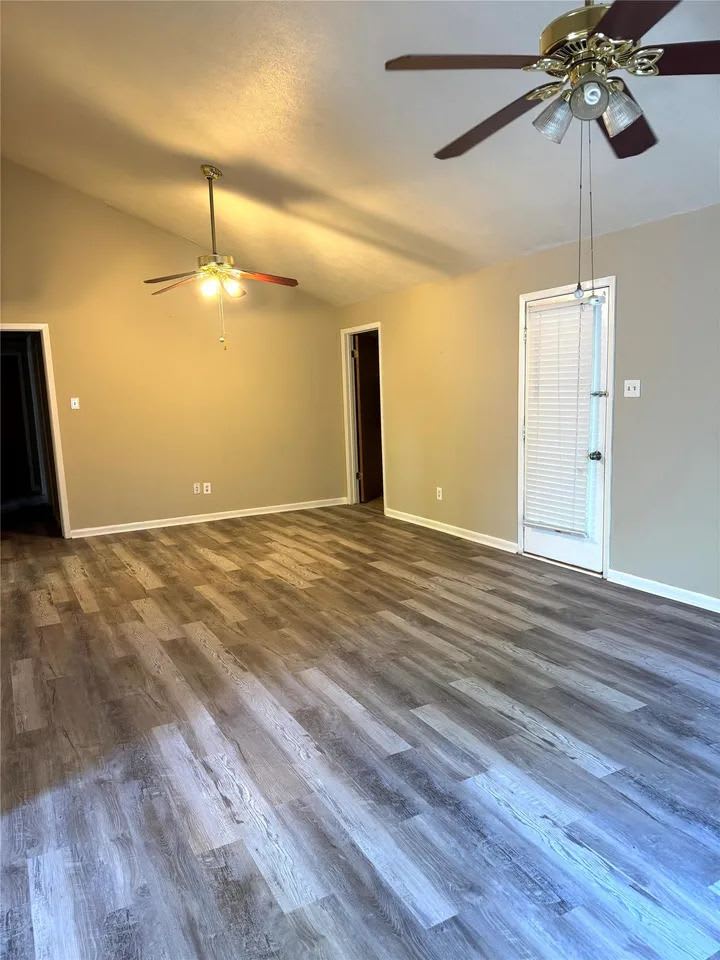 3001 Brook Drive – photo 4
