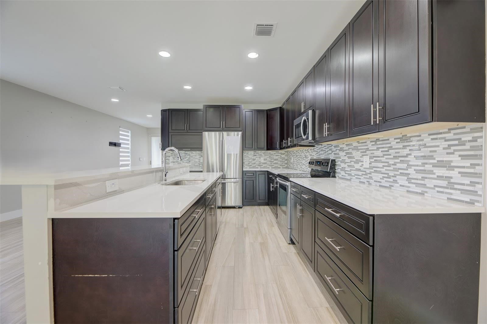 619 Southwest 17Th Street – photo 5