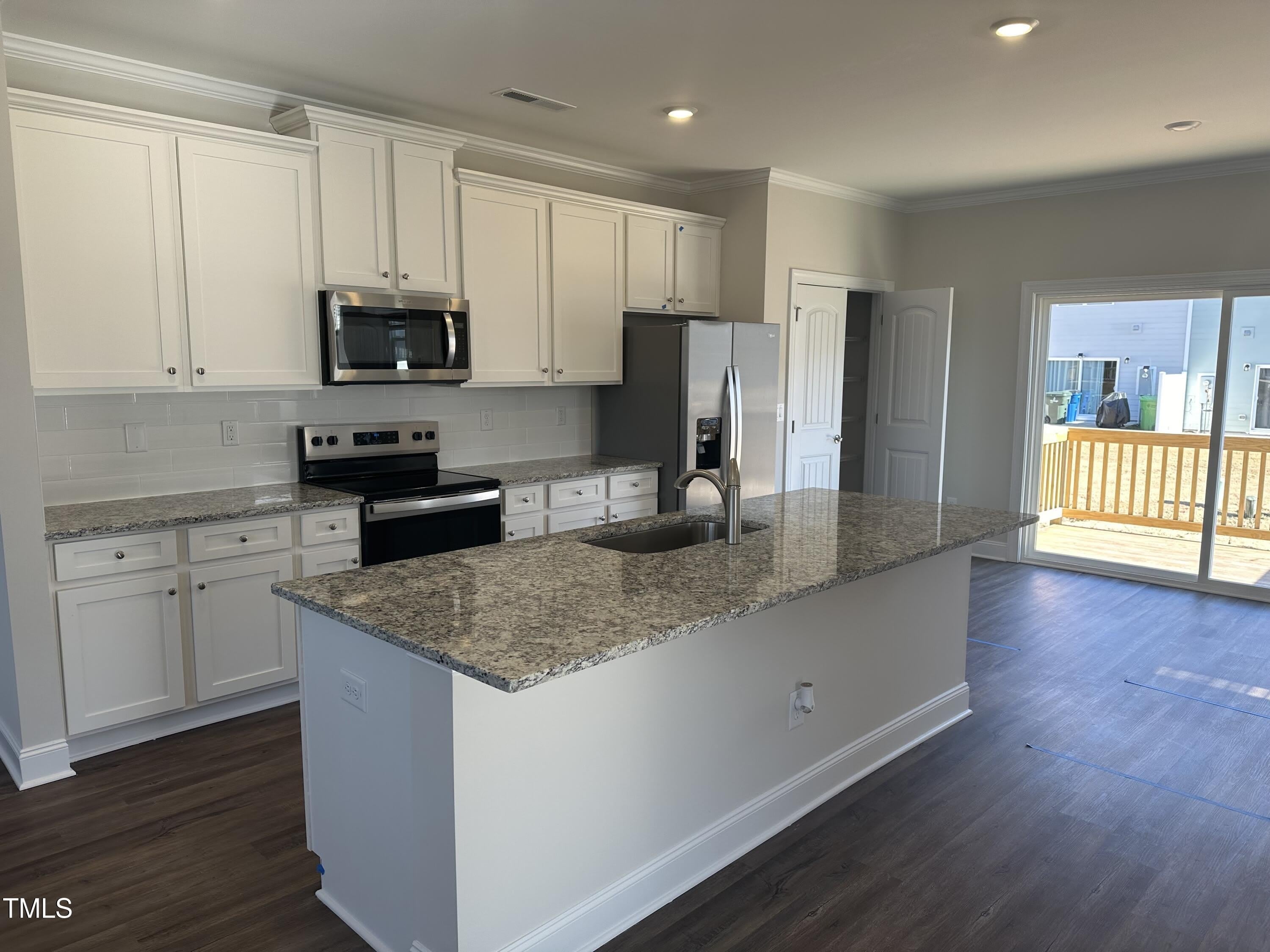 5300 River Reach Drive – photo 3
