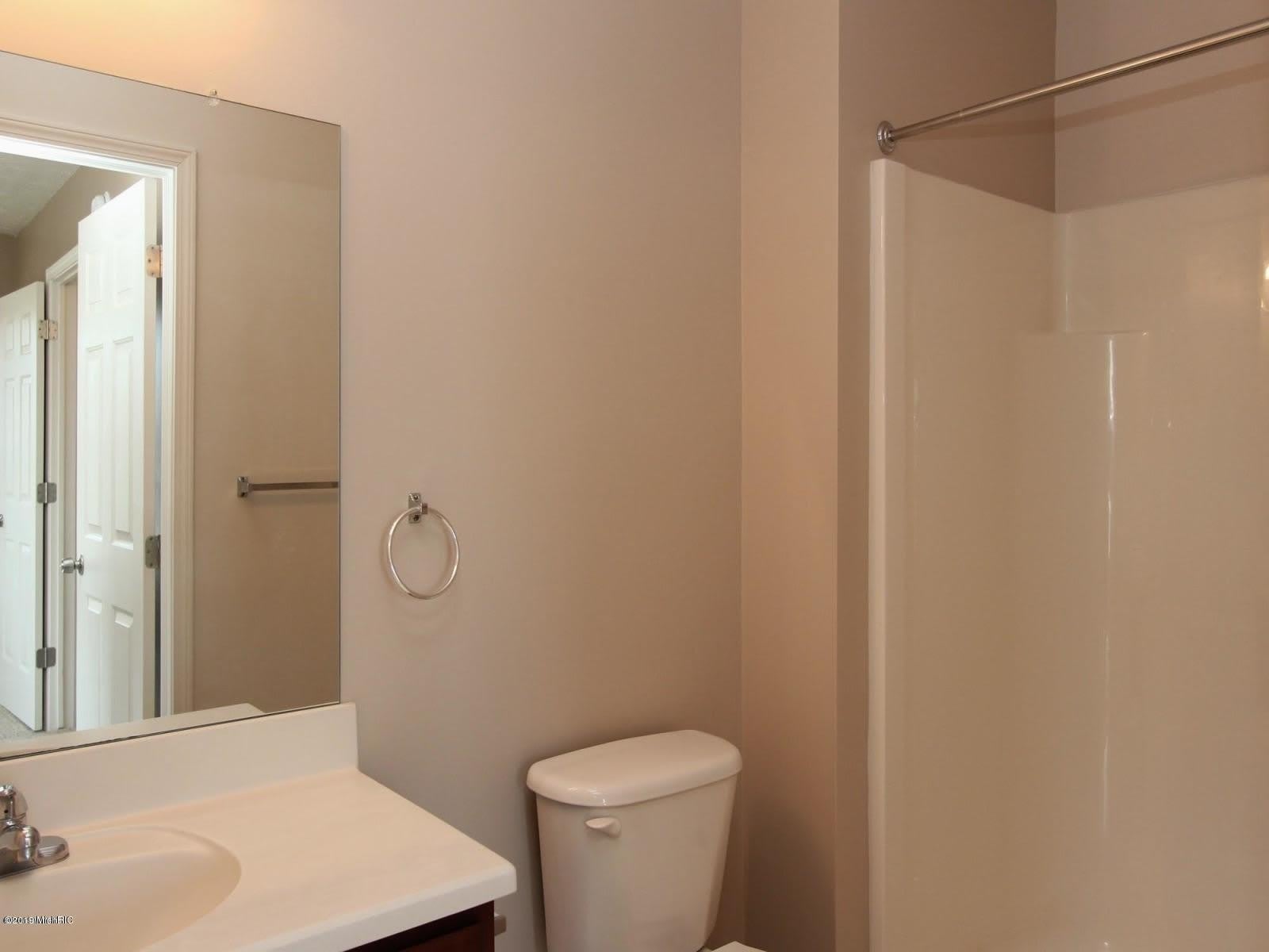 4032 RIVERTOWN LANE SW – photo 3