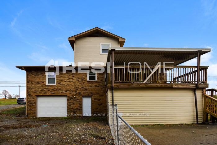 2592 Fairview Boulevard – photo 2