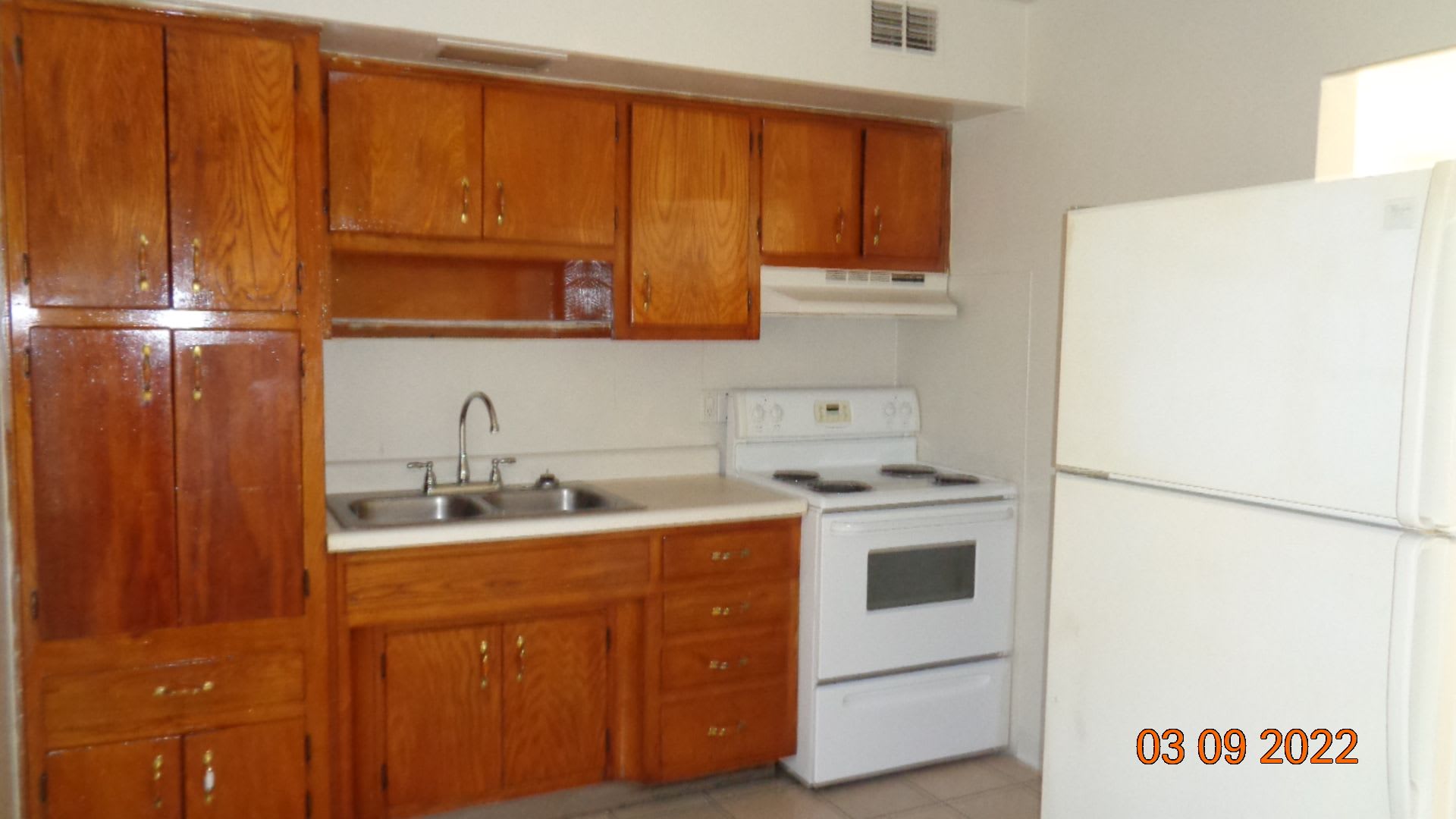 2 Bed 1 5 Bath Home With Bonus Room – photo 3