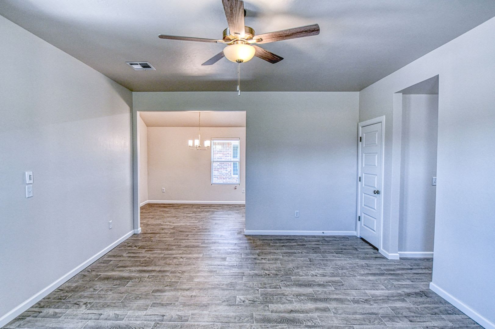 New Construction In Varenna Landing Storm Shelter And Lawn Care Included – photo 4