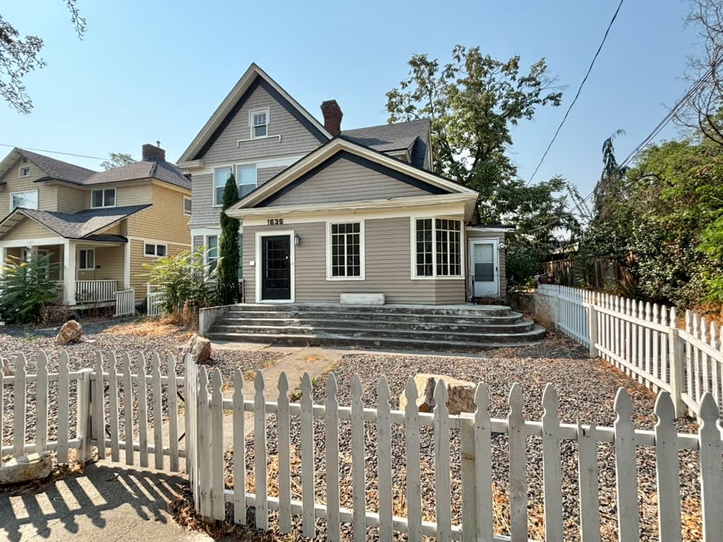 1635 West Pacific Avenue A – photo 1