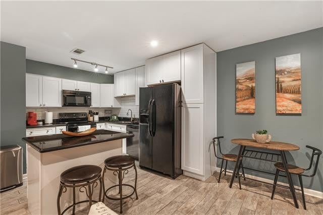 1663 PAUL MORPHY Street – photo 3