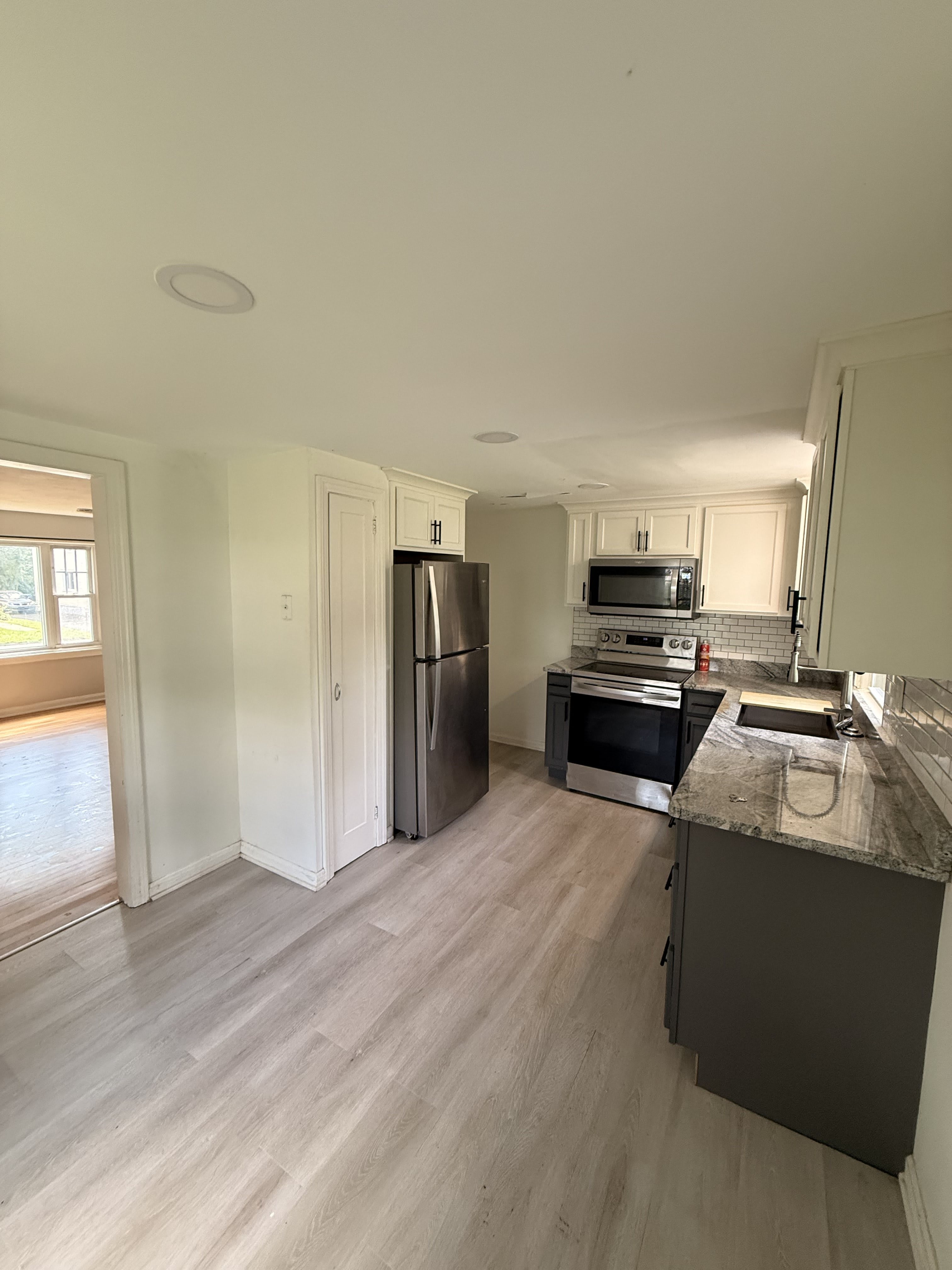 121 Highland Ave Windsor Ct 06095 – photo 5