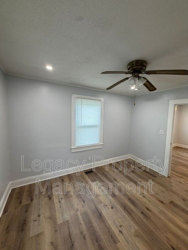 1817 Wood Avenue – photo 3