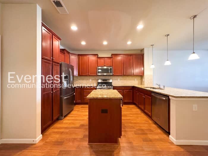 9086 East Phillips Lane – photo 4